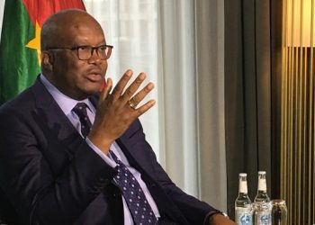 Burkina Faso : L’ancien président Roch Kaboré se rend ce jeudi aux Émirats Arabes Unis pour des soins